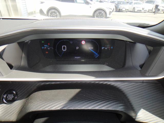 ＧＴ　ブルーＨＤｉ　ＬＥＤヘッドライト　１０インチタッチスクリーン　３Ｄデジタルメーター　ＡＣＣ　衝突軽減Ｂ　Ａｐｐｌｅ　ＣａｒＰｌａｙ対応　フロントシートヒーター＆運転席パワーシート　１７インチＡＷ(14枚目)