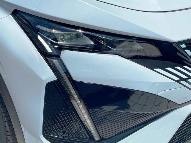 408 GTハイブリッド PHEV マトリックスLED ハーフレザー ACC 衝突軽減B カープレイ アンドロイドオート 360度カメラ 車線逸脱警報 障害物センサー アテンションアラート 電動リアゲート 純正19AW(8枚目)