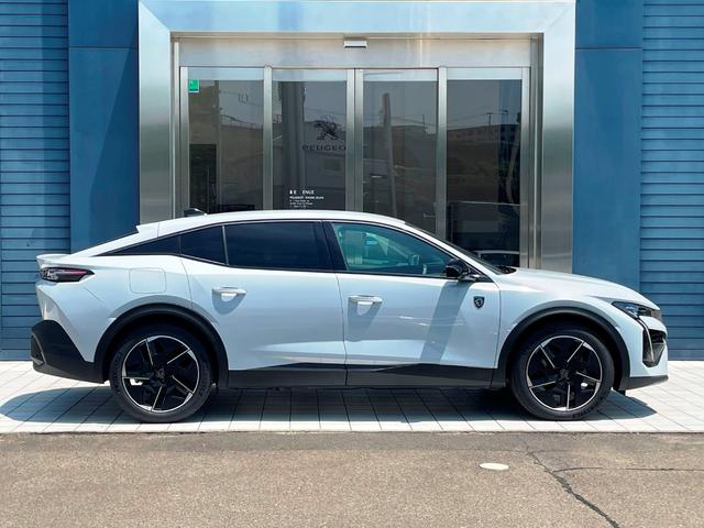 408 GTハイブリッド PHEV マトリックスLED ハーフレザー ACC 衝突軽減B カープレイ アンドロイドオート 360度カメラ 車線逸脱警報 障害物センサー アテンションアラート 電動リアゲート 純正19AW(11枚目)