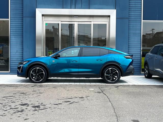 408 GTハイブリッド マトリックスLEDヘッドライト 純正ナビ 360度カメラ 半革パワーシート シートヒーター 衝突軽減ブレーキ ブラインドスポット クリアランスソナー ACC 純正19インチAW(7枚目)