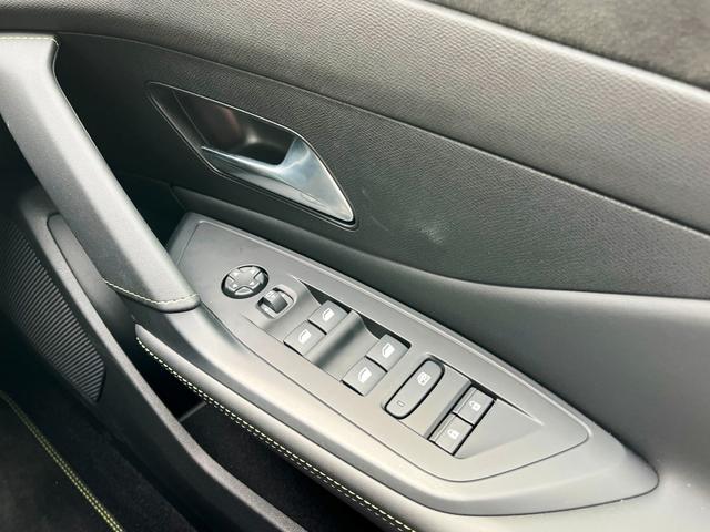 408 GTハイブリッド マトリックスLEDヘッドライト 純正ナビ 360度カメラ 半革パワーシート シートヒーター 衝突軽減ブレーキ ブラインドスポット クリアランスソナー ACC 純正19インチAW(34枚目)