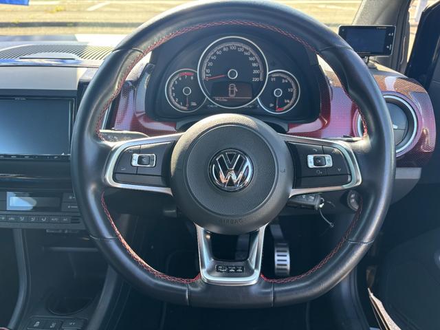 アップ！ アップ！ＧＴＩ　６ＭＴ　ＬＥＤヘッドライト　フルセグナビ　シートヒーター　レーダー　ドラレコ　バックカメラ　純正アルミ　Ｂｌｕｅｔｏｏｔｈ接続　アイドリングストップ　ＥＴＣ（2枚目）