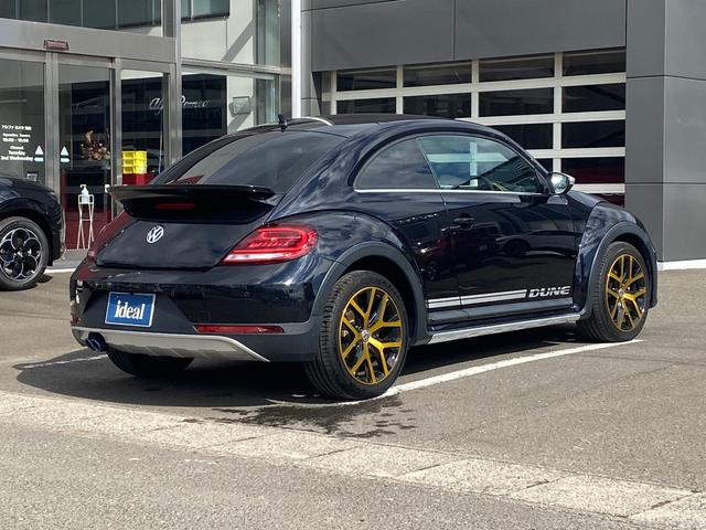 ザ・ビートル デューン 限定車 純正フルセグナビ 専用スポーツシート リアスポイラー バックカメラ 専用デザインアルミホイール Bluetooth接続 スマートキー ETC(5枚目)