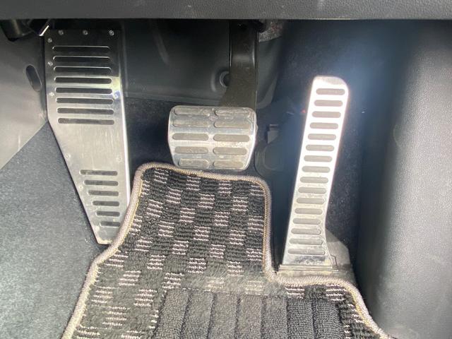 ザ・ビートル デューン 限定車 純正フルセグナビ 専用スポーツシート リアスポイラー バックカメラ 専用デザインアルミホイール Bluetooth接続 スマートキー ETC(27枚目)