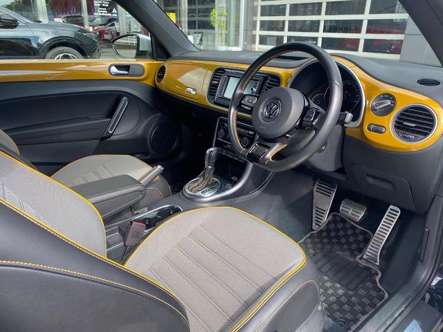 ザ・ビートル デューン 限定車 純正フルセグナビ 専用スポーツシート リアスポイラー バックカメラ 専用デザインアルミホイール Bluetooth接続 スマートキー ETC(49枚目)