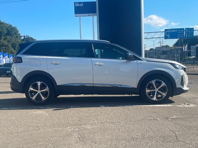 PEUGEOT 5008 GT BLUE HDI