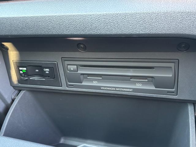 T-クロス TSI 1stプラス 限定車 ディスカバーメディア デジタルメーター LEDライト ドラレコ アダプティブクルーズコントロール ルーフレール パドルシフト Bluetooth接続 スマートキー ETC2.0(25枚目)