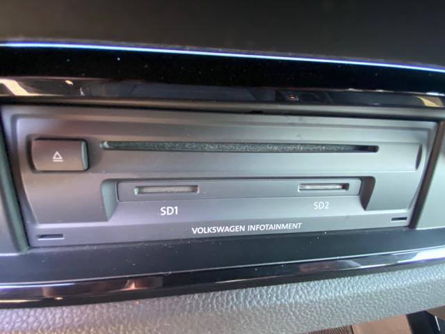 ゴルフトゥーラン ＴＳＩ　ハイライン　純正フルセグナビ　ＬＥＤライト　ドラレコ　リアモニター　アダプティブクルーズコントロール　バックカメラ　パドルシフト　Ｂｌｕｅｔｏｏｔｈ接続　スマートキー　純正１７インチＡＷ　ＥＴＣ（25枚目）