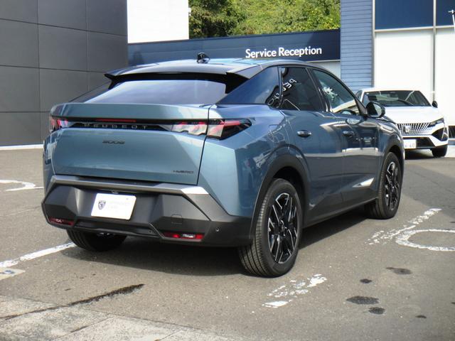 3008 GTハイブリッド アルカンタラパッケージ アルカンターラPKG 21インチディスプレイ マトリックスLED 360°ビジョン 純正ナビ 前後シートヒーター 衝突軽減B ACC ブラインドスポット レーンキープ 純正19インチAW(8枚目)