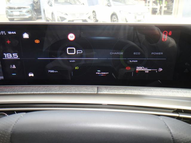 3008 GTハイブリッド アルカンタラパッケージ アルカンターラPKG 21インチディスプレイ マトリックスLED 360°ビジョン 純正ナビ 前後シートヒーター 衝突軽減B ACC ブラインドスポット レーンキープ 純正19インチAW(15枚目)