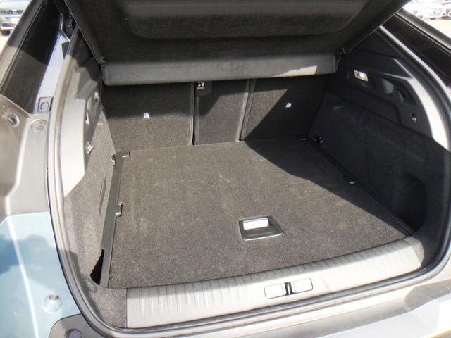 3008 GTハイブリッド アルカンタラパッケージ アルカンターラPKG 21インチディスプレイ マトリックスLED 360°ビジョン 純正ナビ 前後シートヒーター 衝突軽減B ACC ブラインドスポット レーンキープ 純正19インチAW(21枚目)