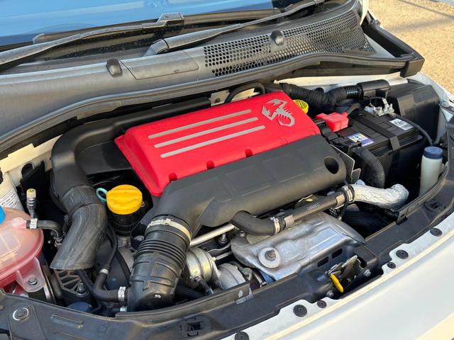 アバルト595 コンペティツィオーネ レコードモンツァマフラー サベルトシート ブレンボキャリパー Carplay 前後ドラレコ KONI 純正17インチアルミホイール Bluetooth接続 キーレス ETC(21枚目)