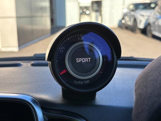 アバルト595 コンペティツィオーネ レコードモンツァマフラー サベルトシート ブレンボキャリパー Carplay 前後ドラレコ KONI 純正17インチアルミホイール Bluetooth接続 キーレス ETC(62枚目)