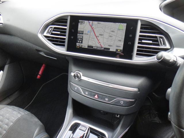 ３０８ ロードトリップ　ブルーＨＤｉ　フルセグナビ　ＬＥＤヘッドライト　バックカメラ　クリアランスソナー　衝突軽減Ｂ　ブラインドスポット　レーンキープ　ＡＣＣ　前後ドラレコ　ＥＴＣ　純正１６インチＡＷ（2枚目）