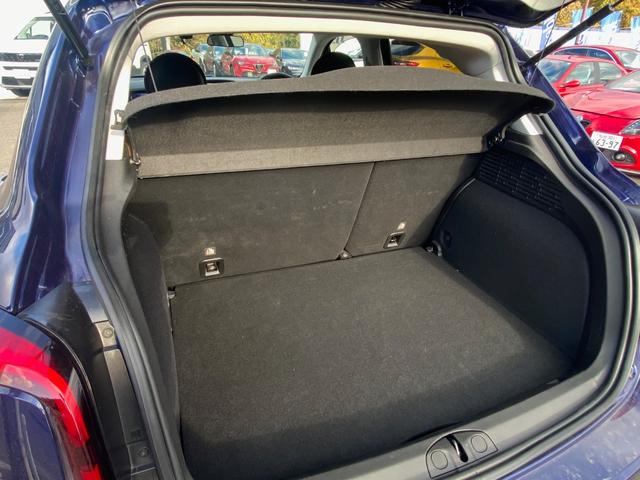 ５００Ｘ クロス　フルセグナビ　ＬＥＤヘッドライト　アダプティブクルーズコントロール　バックカメラ　ドラレコ　ブラウンレザーシート　シートヒーター　スマートキー　純正１７インチアルミホイール　オートライト　ＥＴＣ（58枚目）