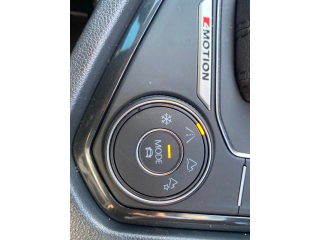 ティグアン TDI 4モーション ハイライン 純正フルセグナビ ACC 360度カメラ Carplay ETC LEDライト 19インチ純正アルミホイール レザーシート シートヒーター デジタルメーター レーンアシスト パークアシスト(25枚目)