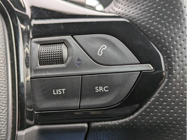 ２０８ ＧＴライン　パノラミックガラスルーフ　フルセグナビ　ＬＥＤヘッドライト　半革シート　Ｂカメラ　衝突軽減Ｂ　クリアランスソナー　ブラインドスポット　レーンキープ　ＡＣＣ　ＥＴＣ　純正１７ＡＷ（64枚目）