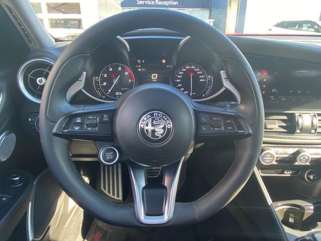 ジュリア ヴェローチェ 純正フルセグナビ AWD Carplay アダプティブクルーズコントロール ドラレコ シートヒーター ステアリングヒーター バックカメラ Bluetooth スマートキー 純正19インチAW ETC(11枚目)