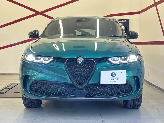 トナーレ プラグインハイブリッドＱ４　ヴェローチェ　マトリクスＬＥＤ　２８０ＰＳ　３６０度カメラ　アクティブサスペンション　デジタルメーター　ＣａｒＰｌａｙ　ＡＣＣ　シートヒーター　純正アルミホイール　Ｂｌｕｅｔｏｏｔｈ接続　新車保証継承（2枚目）