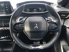 中古車情報はもちろん、新車・サービスの最新情報を掲載。当社ホームページへアクセス！ 3