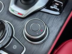 正規ディーラーならではの高品質なお車、高水準のサービスをご提供致します！ 4