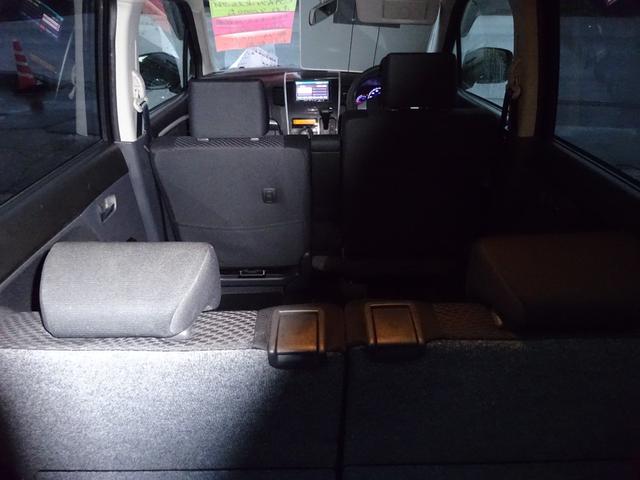 ワゴンＲスティングレー 　ナビＴＶ　Ｂｌｕｅｔｏｏｔｈ　スマートキー　プッシュスタート　フォグランプ　純正アルミホイール　ベンチシート　助手席下収納シート（26枚目）