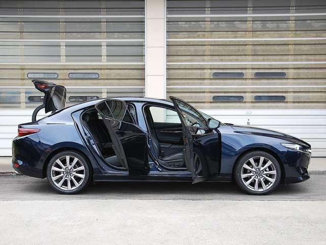 ＭＡＺＤＡ３セダン １．８　ＸＤ　Ｌパッケージ　ディーゼルターボ　４ＷＤ　Ｂｏｓｅサウンドシステム（ＡＵＤＩＯＰＩＬＯＴ２＋Ｃｅｎｔｅｒｐ（8枚目）