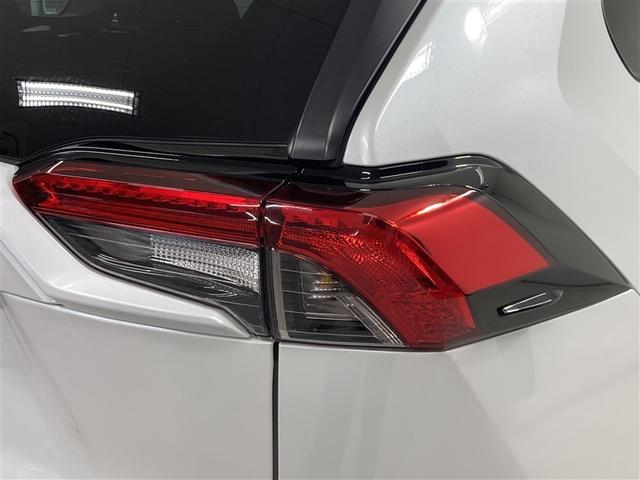 ＲＡＶ４ Ｘ　フルセグ　メモリーナビ　ＤＶＤ再生　バックカメラ　衝突被害軽減システム　ＥＴＣ　ドラレコ　ＬＥＤヘッドランプ　ワンオーナー（7枚目）