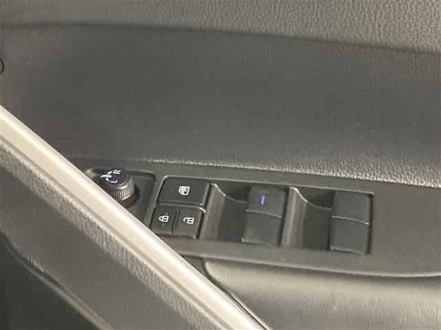 カローラクロス ハイブリッド　Ｚ　４ＷＤ　ＤＶＤ再生　ミュージックプレイヤー接続可　バックカメラ　衝突被害軽減システム　ドラレコ　ＬＥＤヘッドランプ（29枚目）