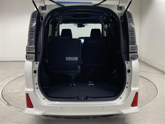 ヴォクシー ZS 煌III フルセグ メモリーナビ DVD再生 ミュージックプレイヤー接続可 バックカメラ 衝突被害軽減システム ETC 両側電動スライド LEDヘッドランプ ウオークスルー 乗車定員7人 3列シート 記録簿(13枚目)