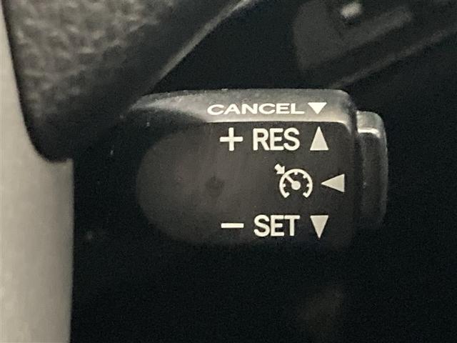 ヴォクシー ZS 煌III フルセグ メモリーナビ DVD再生 ミュージックプレイヤー接続可 バックカメラ 衝突被害軽減システム ETC 両側電動スライド LEDヘッドランプ ウオークスルー 乗車定員7人 3列シート 記録簿(26枚目)