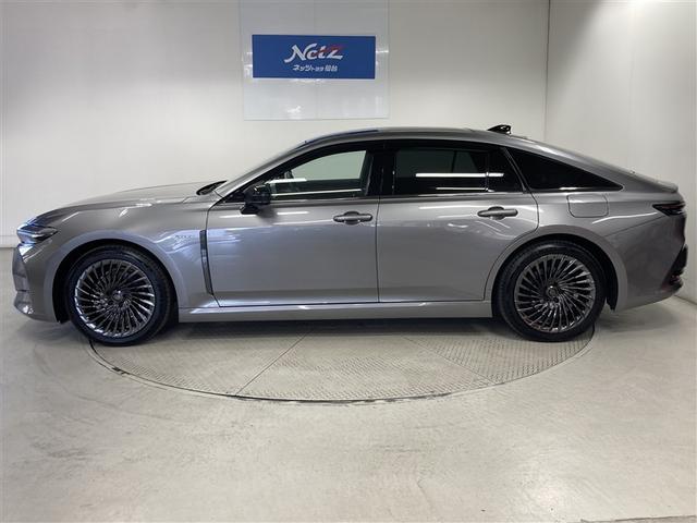 サイドビューもスポーティーでカッコいいです！