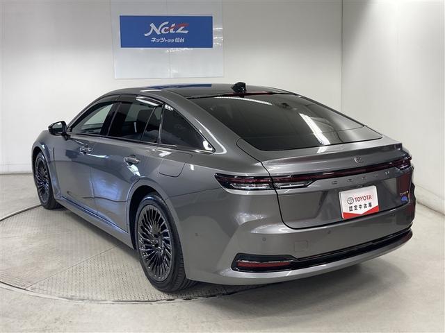 クールで頼もしい外観。それでいて居心地の良い空間。