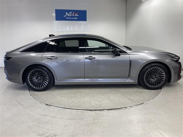 安心感のある力強い走り。静かな車内で家族とのおしゃべりが盛り上がります。