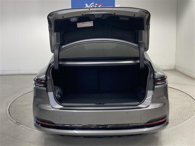 トランクルームたっぷりたくさん積めます