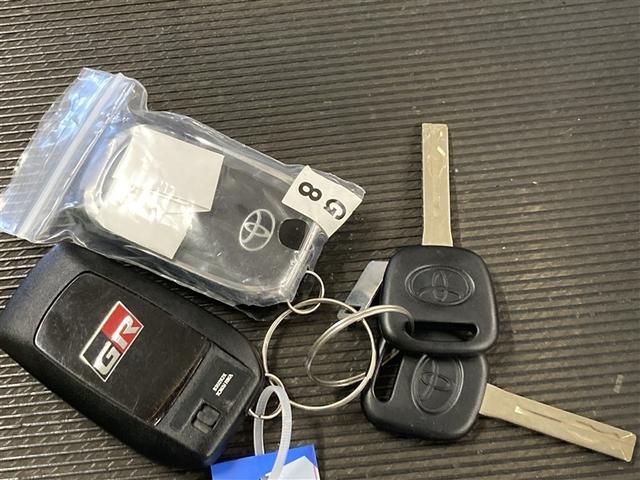 ハイラックス Z GRスポーツ 4WD メモリーナビ ミュージックプレイヤー接続可 バックカメラ 衝突被害軽減システム ETC ドラレコ LEDヘッドランプ アイドリングストップ ディーゼル(38枚目)