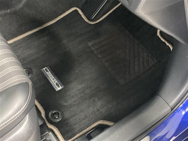 アクア Ｚ　４ＷＤ　メモリーナビ　ミュージックプレイヤー接続可　バックカメラ　衝突被害軽減システム　ＥＴＣ　ドラレコ　ＬＥＤヘッドランプ　ワンオーナー　記録簿（40枚目）