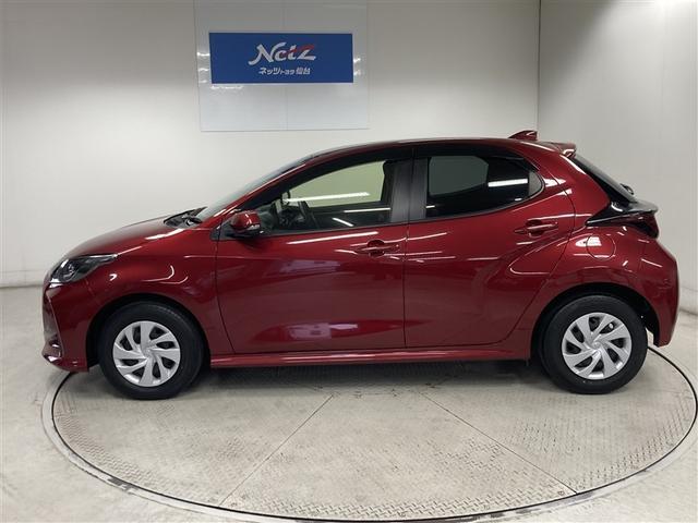 ヤリス Ｇ　メモリーナビ　ミュージックプレイヤー接続可　バックカメラ　衝突被害軽減システム　ＥＴＣ（4枚目）