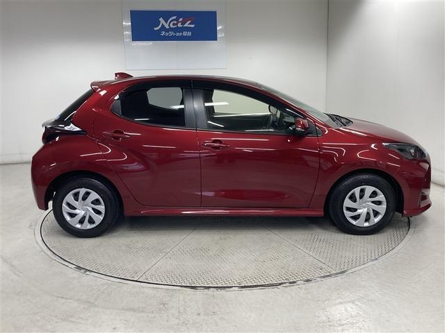 ヤリス Ｇ　メモリーナビ　ミュージックプレイヤー接続可　バックカメラ　衝突被害軽減システム　ＥＴＣ（9枚目）