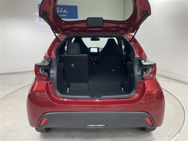 ヤリス Ｇ　メモリーナビ　ミュージックプレイヤー接続可　バックカメラ　衝突被害軽減システム　ＥＴＣ（13枚目）