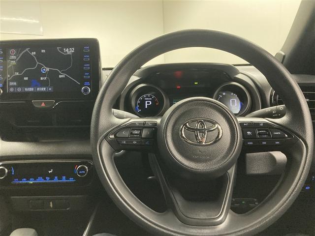 ヤリス Ｇ　メモリーナビ　ミュージックプレイヤー接続可　バックカメラ　衝突被害軽減システム　ＥＴＣ（18枚目）