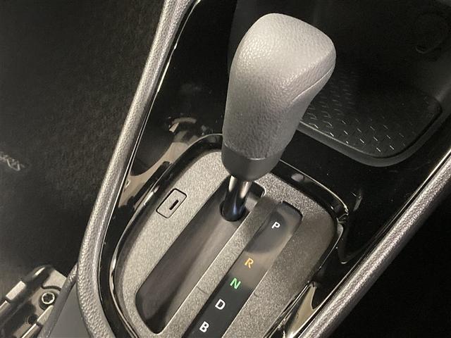 ヤリス Ｇ　メモリーナビ　ミュージックプレイヤー接続可　バックカメラ　衝突被害軽減システム　ＥＴＣ（28枚目）