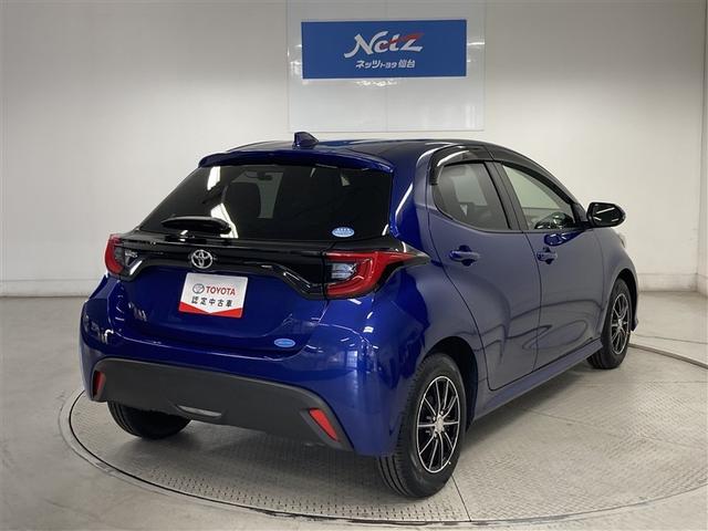 ヤリス Ｇ　メモリーナビ　ミュージックプレイヤー接続可　バックカメラ　衝突被害軽減システム　ＥＴＣ　ドラレコ　ＬＥＤヘッドランプ（8枚目）