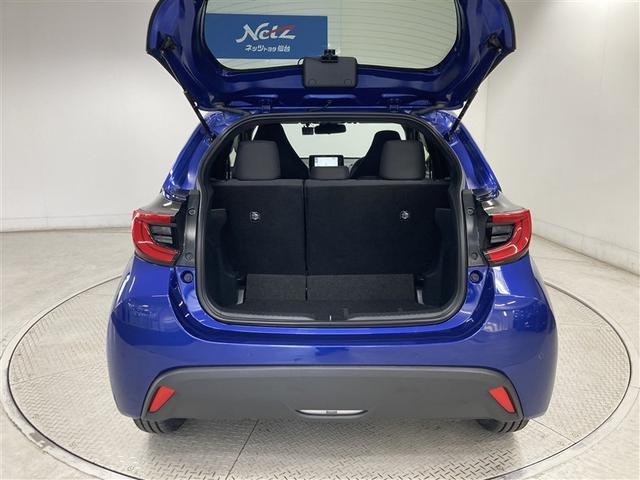 ヤリス Ｇ　メモリーナビ　ミュージックプレイヤー接続可　バックカメラ　衝突被害軽減システム　ＥＴＣ　ドラレコ　ＬＥＤヘッドランプ（12枚目）