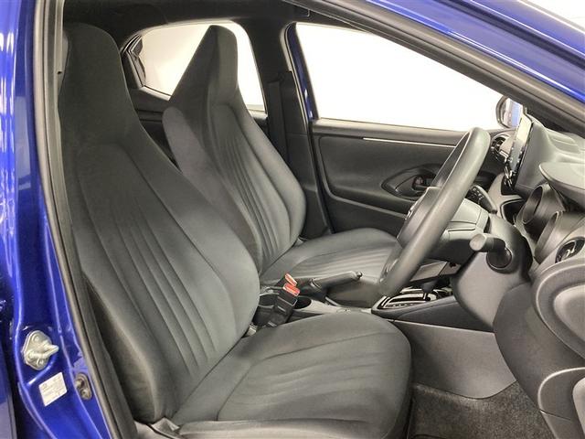 ヤリス Ｇ　メモリーナビ　ミュージックプレイヤー接続可　バックカメラ　衝突被害軽減システム　ＥＴＣ　ドラレコ　ＬＥＤヘッドランプ（32枚目）