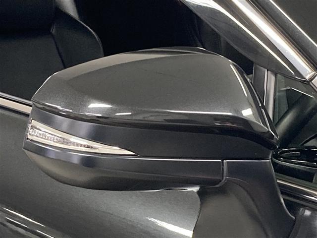 ハリアー Ｚ　４ＷＤ　フルセグ　メモリーナビ　ミュージックプレイヤー接続可　バックカメラ　衝突被害軽減システム　ＥＴＣ　ドラレコ　ＬＥＤヘッドランプ　ワンオーナー　フルエアロ（16枚目）