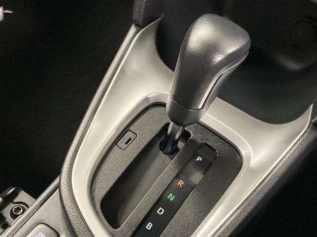 �V�t�g���o�[�͈����₷���A��ɂȂ��ތ`��B���L�΂��΃��o�[�Ɏ��R�ɓ͂����傤�ǂ����ʒu�ɔz�u����Ă��܂��B