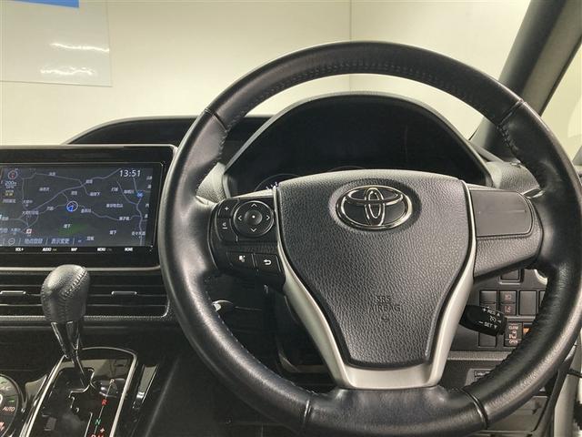 ��i���ƍ��������ӂ��R�b�N�s�b�g�����o�B�N���n���h���������Ă��^�]���₷���A�J���I�Ȏ��E�����͂ł���