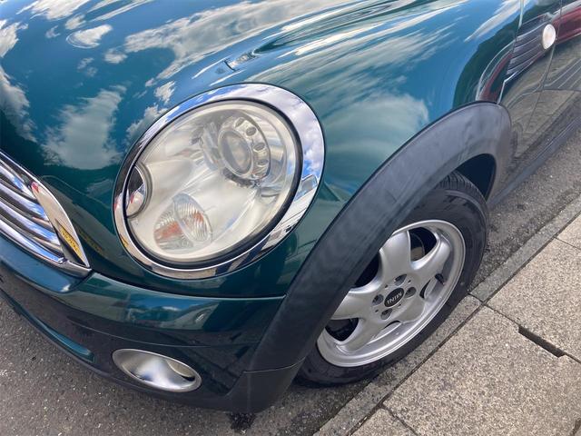 ＭＩＮＩ クーパー　ＥＴＣ　バックカメラ　ＴＶ　アルミホイール　キーレスエントリー　ＡＴ　盗難防止システム　ＡＢＳ　ＣＤ　ミュージックプレイヤー接続可　エアコン　パワーステアリング　パワーウィンドウ（17枚目）