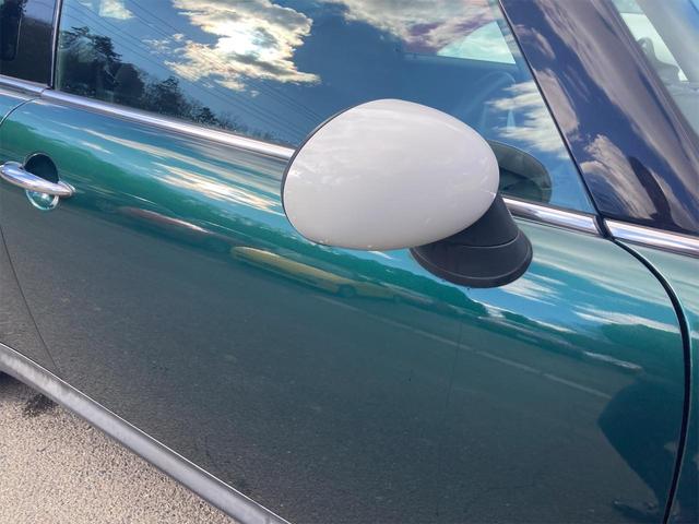 ＭＩＮＩ クーパー　ＥＴＣ　バックカメラ　ＴＶ　アルミホイール　キーレスエントリー　ＡＴ　盗難防止システム　ＡＢＳ　ＣＤ　ミュージックプレイヤー接続可　エアコン　パワーステアリング　パワーウィンドウ（42枚目）